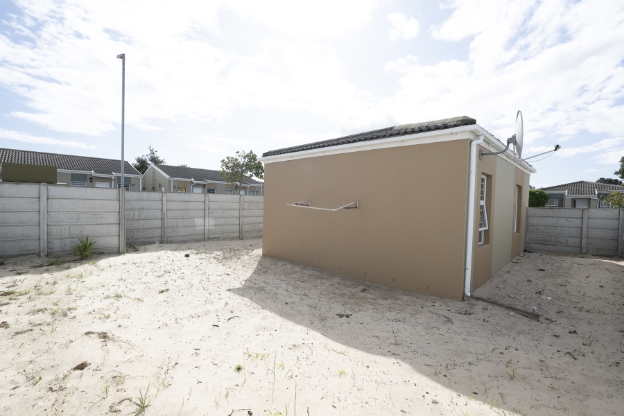 2 Bedroom Property for Sale in Sunset Glen Western Cape